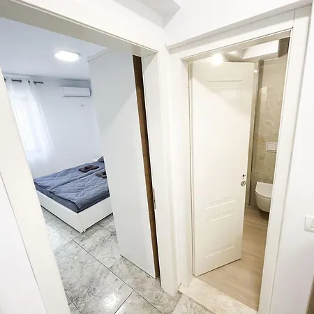 Apartment Golden Tide C21