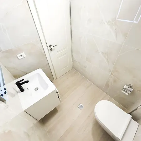 Apartment Golden Tide C21 Durres