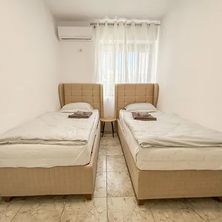 Apartment Golden Tide C21 Durres