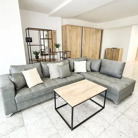 Apartment Golden Tide C21