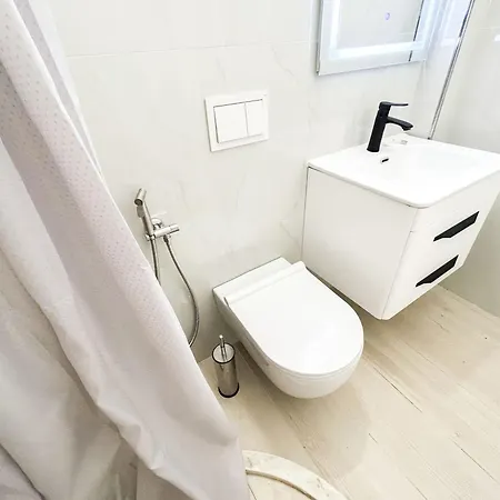 Golden Tide C21 * Durres