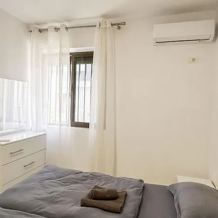 Apartman Golden Tide C21