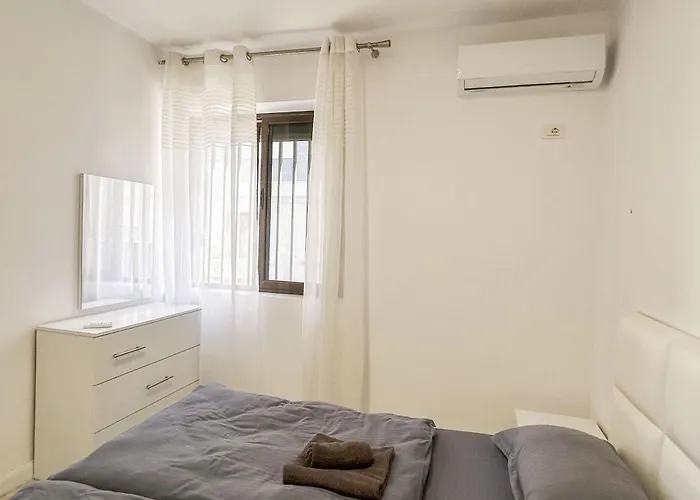 Apartman Golden Tide C21