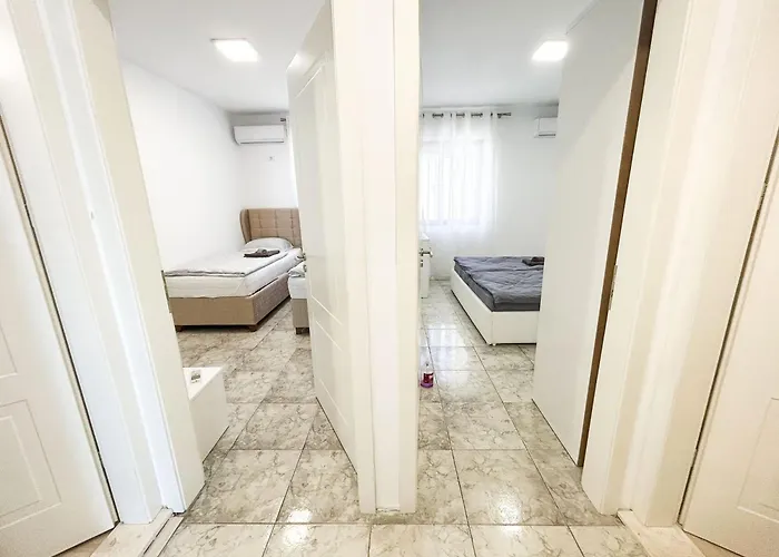 Golden Tide C21 Apartman